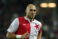 Fotbalista Slavie Praha Martin Latka v utkání Gambrinus ligy se Spartou Praha.