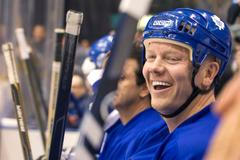 Hokejisté, kteří byli v NHL uvedeni do síně slávy.