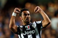 Chelsea - Juventus, hostující Fabio Quagliarella slaví svůj gól na 2:2