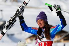 Lyžařka TIna Mazeová slaví triumf ve Svatém Mořici