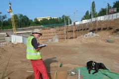 Výzkum pohřebiště na stavbě tunelu Blanka