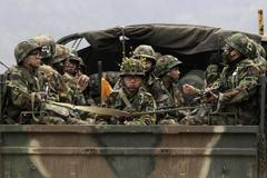 Jihokorejská armáda cvičí na možný útok KLDR