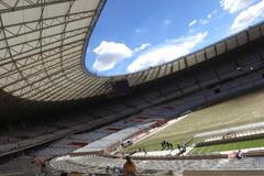 FOTO Nejen Maracaná. Brazílie staví obří stadiony pro MS