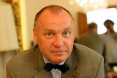 Daniel Dvořák, ředitel Národního divadla, ve své kanceláři