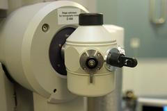 Nový mikroskop pro biology