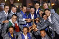 Golfový Ryder Cup, předání poháru