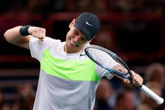 Tomáš Berdych se raduje z vítězství nad Andersonem