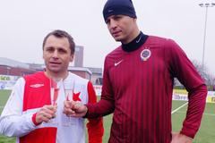 Silvestrovské derby: Plno gólů, šampaňské i dýmovnice