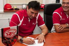 Vladimír Růžička prodloužil smlouvu se Slavií