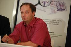 Václav Láska na tiskové konferenci Strany zelených