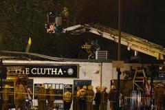 Pád vrtulníku na bar ve Skotsku