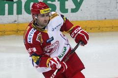 Slavia v nájezdech porazila vedoucí Plzeň