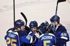 Stewart, Sobotka, Polák a Jackman slaví gól