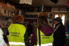 Kontrola stánků v příhraničí