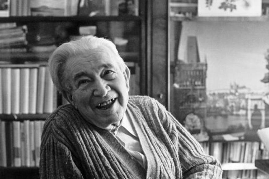 O tom, že Seifert dostal Nobelovu cenu, české noviny v roce 1984 skoro mlčely. Proč?