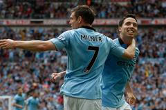Samir Nasri a James Millner (Man City - Chelsea, FA Cup)