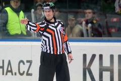 KHL, Lev Praha - Čerepovec: rozhodčí