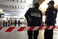 francie terorismu la defense