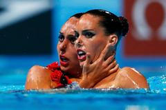 MS v plavání Barcelona, synchronizované plavání: Ona Carbonell Ballesterová a Margalida Crespi Jaumeová (Španělsko)