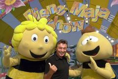 Včelka Mája & Karel Gott