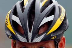 Lance armstron v cíli 17. etapy Tour