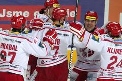Hokej, extraliga, Sparta - Třinec: radost Třince