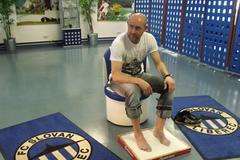 VIDEO Štajner si nechal odlít chodidlo po 100. ligovém gólu