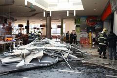 Zřícený strop v kině v Plzni