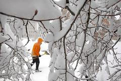 Nebezpečná sněhová bouře ochromila východ USA