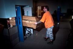 Foto: Jak to chodí v krematoriu / 45