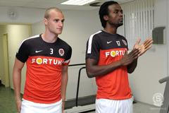 Posily Sparty Pauschek a Nhamoinesu