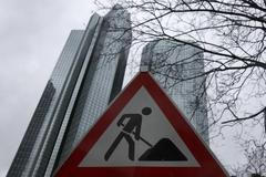 Práce změna reforma banka stavba