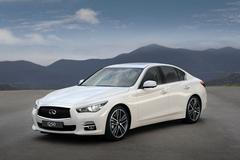 Infiniti Q50 (2013)