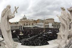 Papežova první modlitba Anděl Páně