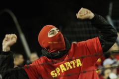 Fanoušci Sparty na Baníku