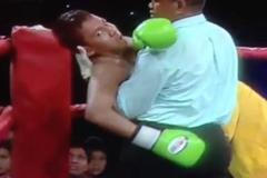 Teprve sedmnáctiletý boxer Tubagus Sakti zemřel přímo v ringu