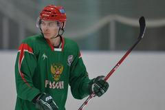 Kouzelný nájezd Vladimira Tkačeva (Avangard Omsk)