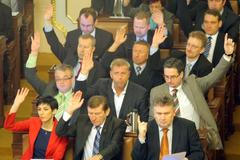 Sněmovna si volí vedení