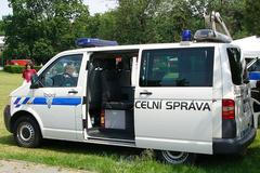 Automobil celní správy