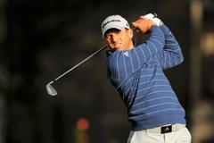 Sergio Garcia hraje svůj úder ze stromu