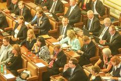 Rozpouštění sněmovny