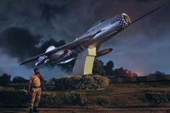 Tálibán zaútočil na vojenskou základnu v pákistánském Karáčí