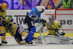 Hokej, Plzeň - Zlín: Václav Pletka - Jakub Sedláček