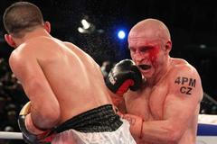 Zápas Lukáš Konečný - Karim Achour