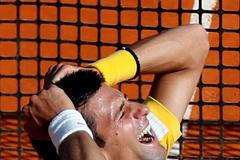 Novak Djokovič se raduje z triumfu v Monte Carlu