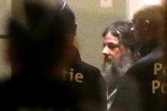 Marc Dutroux u soudu v Bruselu