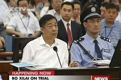 Bývalý čínský politik Po Si-laj u soudu