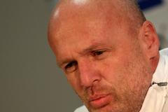 Trenér národního týmu Michal Bílek na tiskové konferenci před zápasem s Bulharskem