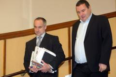 Radní Prahy, První zasedání po puči