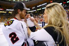 FOTO Chicago: od krve k mazlení mimina se Stanley Cupem